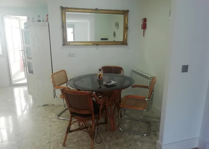 Centrico Y Amplio Piso Con Plaza Parking *